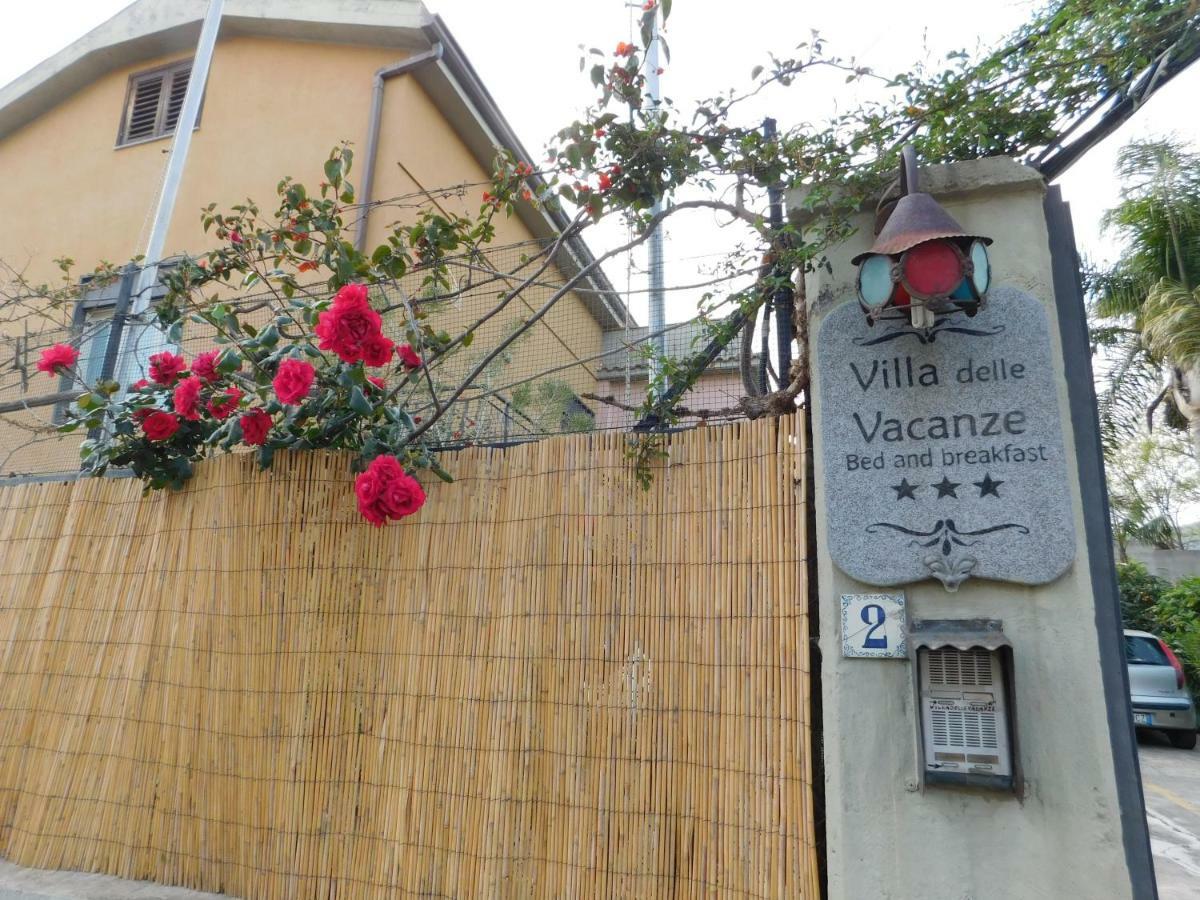 Villa Delle Vacanze Fiumefreddo di Sicilia Exterior photo